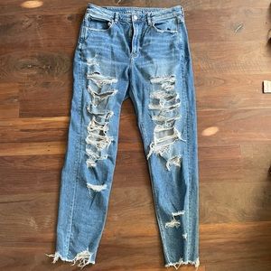 American Eagle Mom Jeans